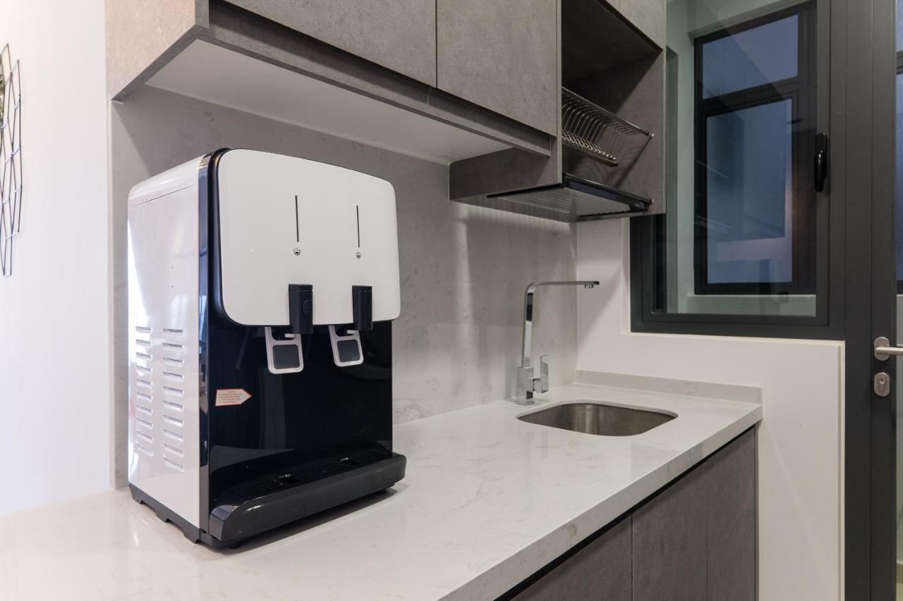 Contemporary United Point 6 Pax 现代风格 Desa Park & Mont Kiara Apartment Куала Лумпур Екстериор снимка