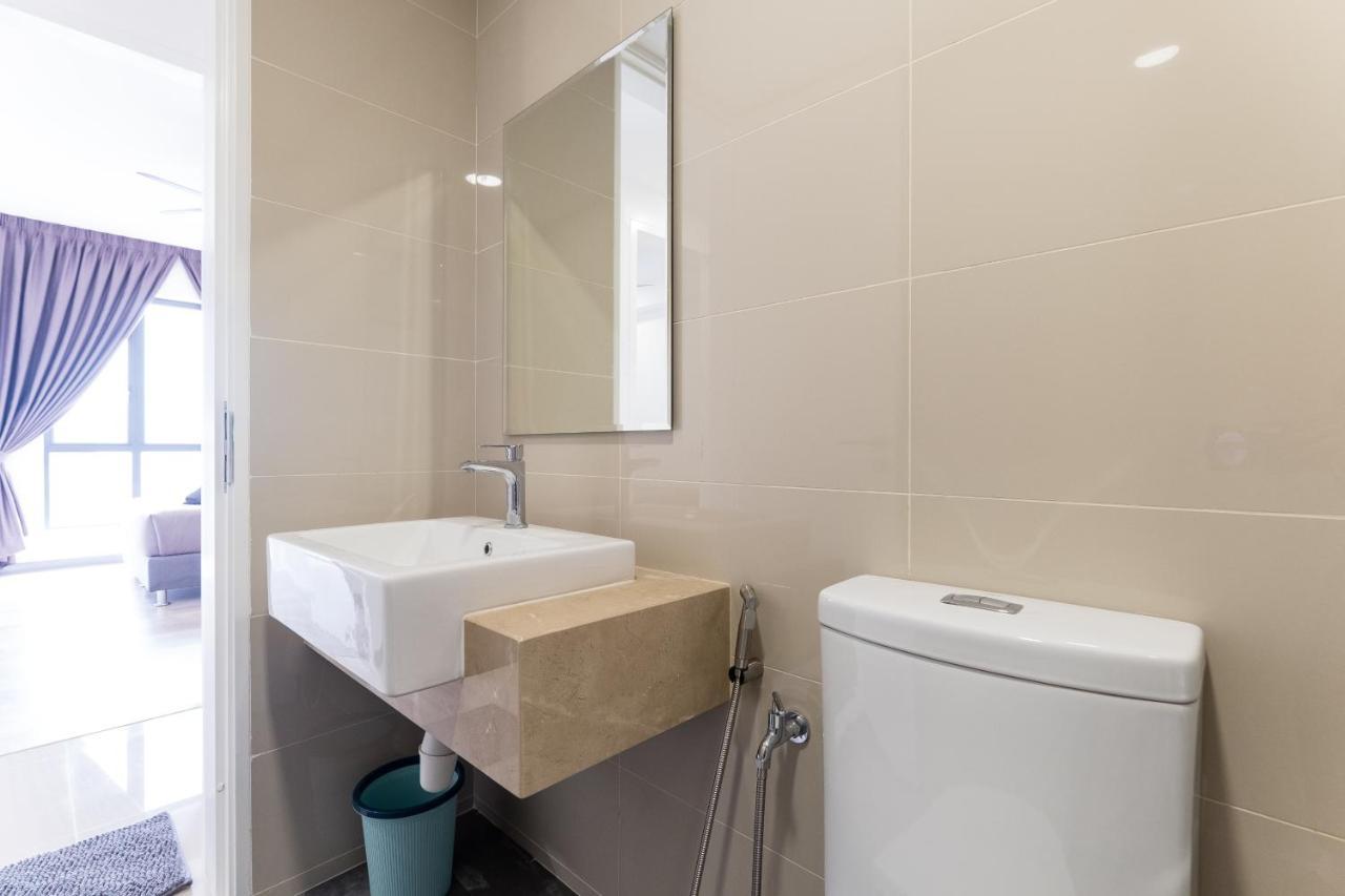Contemporary United Point 6 Pax 现代风格 Desa Park & Mont Kiara Apartment Куала Лумпур Екстериор снимка