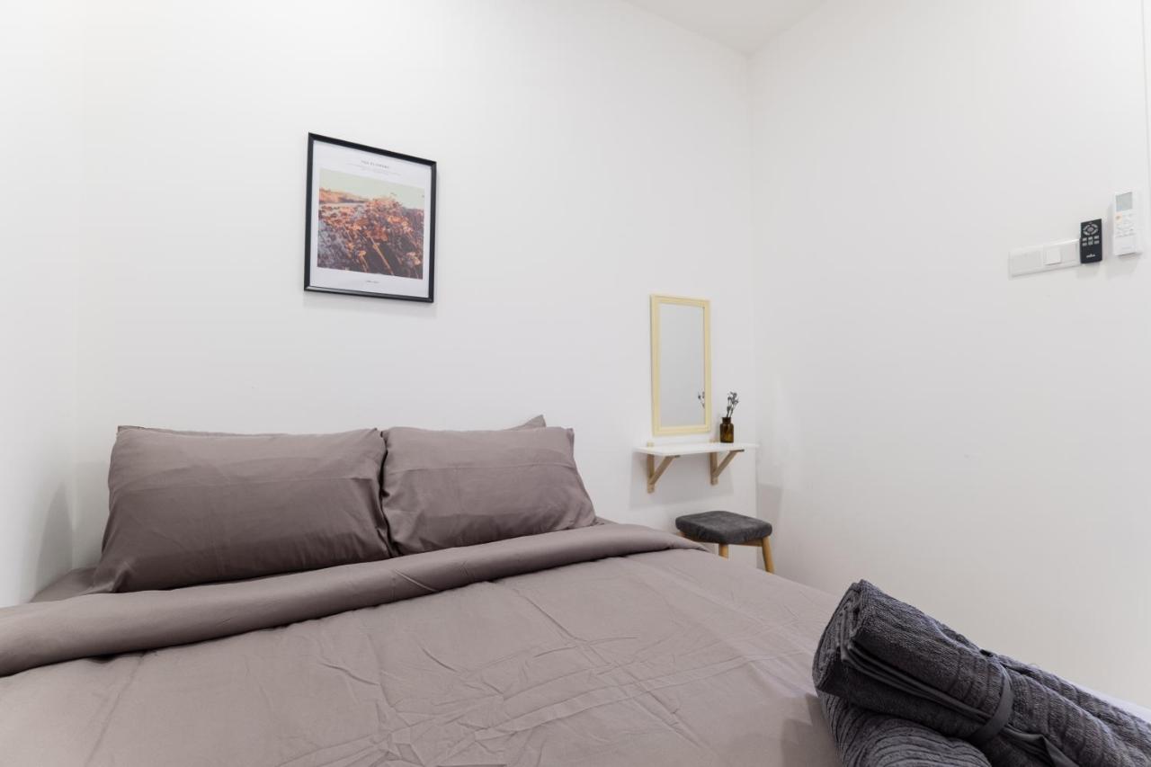 Contemporary United Point 6 Pax 现代风格 Desa Park & Mont Kiara Apartment Куала Лумпур Екстериор снимка
