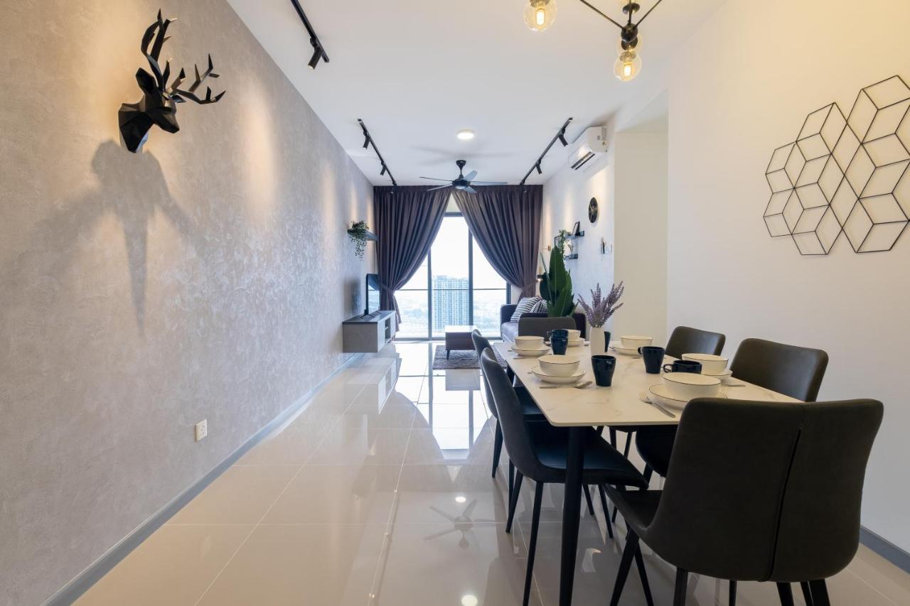 Contemporary United Point 6 Pax 现代风格 Desa Park & Mont Kiara Apartment Куала Лумпур Екстериор снимка